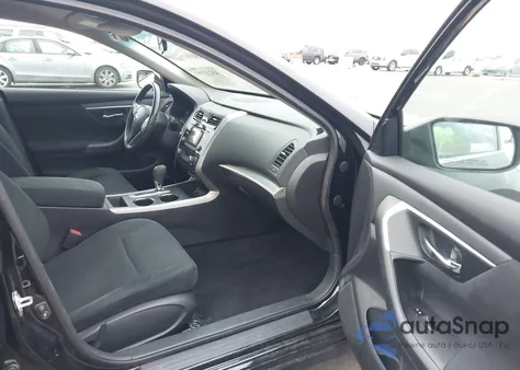 2015 Nissan Altima 2.5 Sv z USA, uszkodzony, nr VIN 1N4AL3AP7FC234920